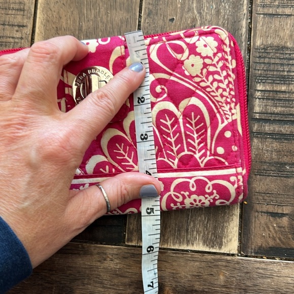 Vera Bradley Twirly Birds Pink Large Toggle Tote and Wallet - Picture 11 of 11